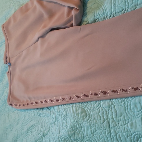 Suit 2 pc sequin outfit - Picture 10 of 17